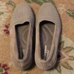 Grasshoppers ortholite size 7.5W tan color shoes